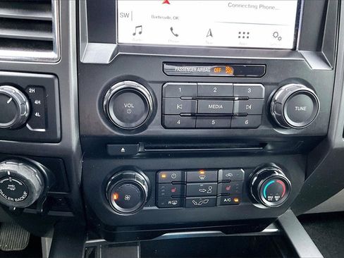 Used 2017 Ford F150 XLT w/ Equipment Group 302A Luxury image 29