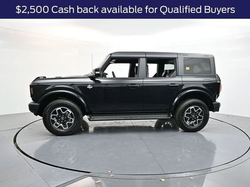 New 2025 Ford Bronco Outer Banks image 4