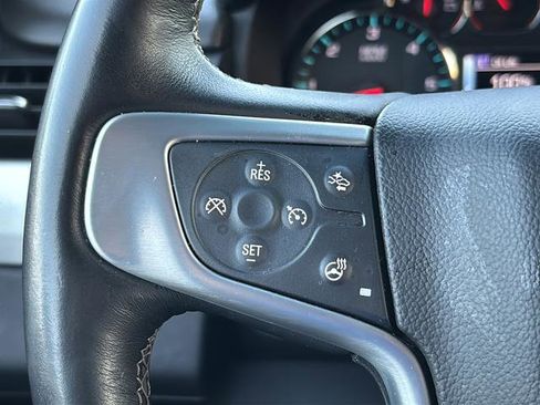 Used 2017 GMC Yukon SLT image 24