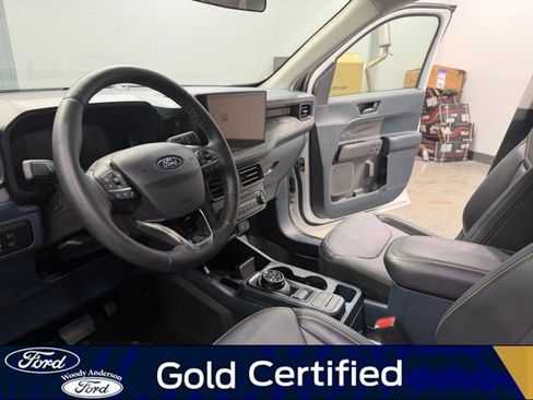 Certified 2025 Ford Maverick Lobo AWD/4WD image 9