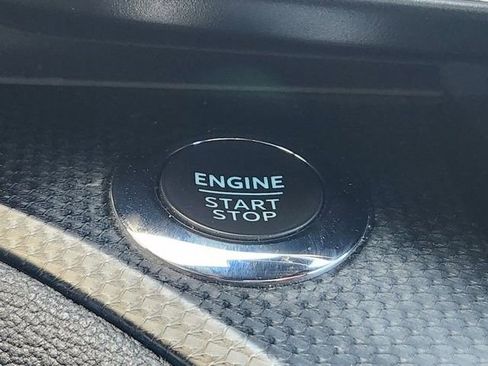 Used 2022 Ford Explorer ST-Line w/ Class IV Trailer Tow Package RWD image 19