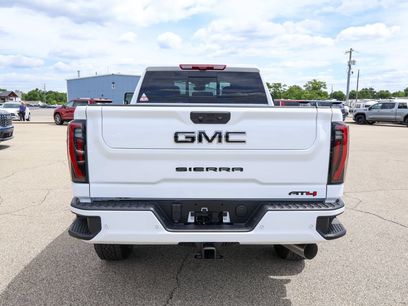 New 2026 GMC Sierra 2500 AT4 w/ AT4 Premium Plus Package