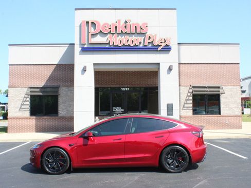 Used 2025 Tesla Model 3 Performance AWD/4WD image 9