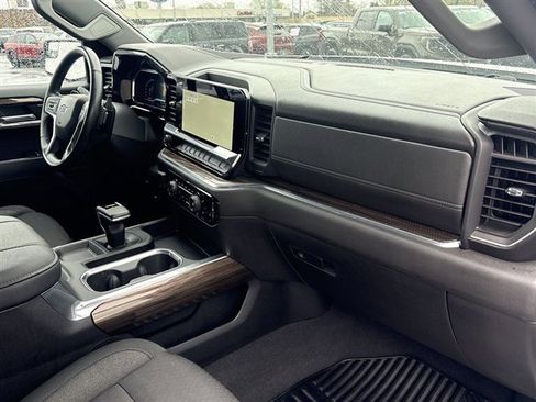 Used 2023 Chevrolet Silverado 1500 RST w/ Z71 Off-Road Package image 28