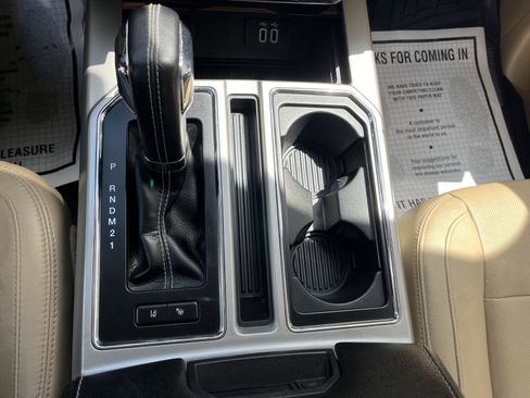 Used 2016 Ford F150 Lariat w/ Equipment Group 502A Luxury AWD/4WD image 24