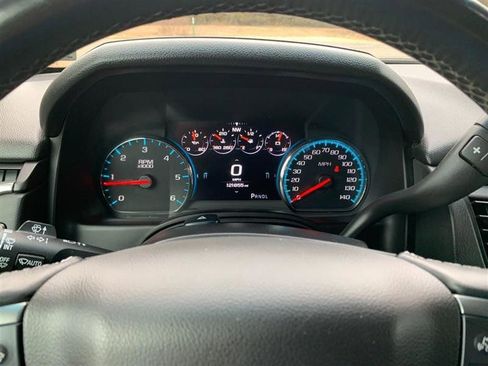 Used 2017 Chevrolet Tahoe LT image 23