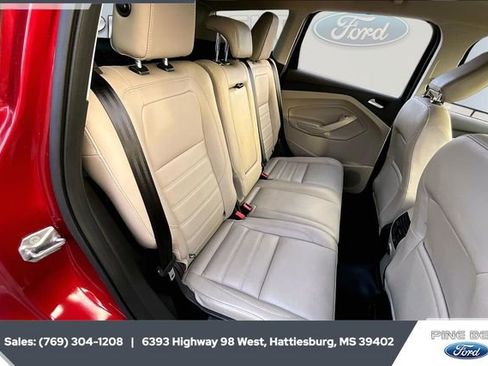 Used 2019 Ford Escape SEL image 20