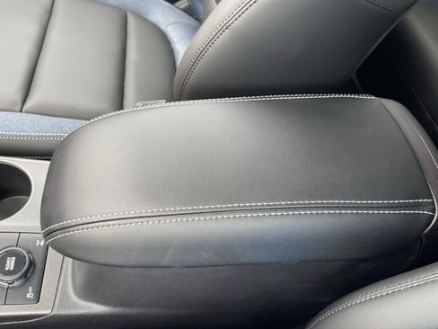 New 2025 Ford Bronco Sport Outer Banks w/ Sasquatch Outer Banks Package image 20