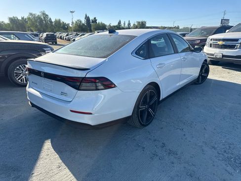 Used 2025 Honda Accord Sport image 5