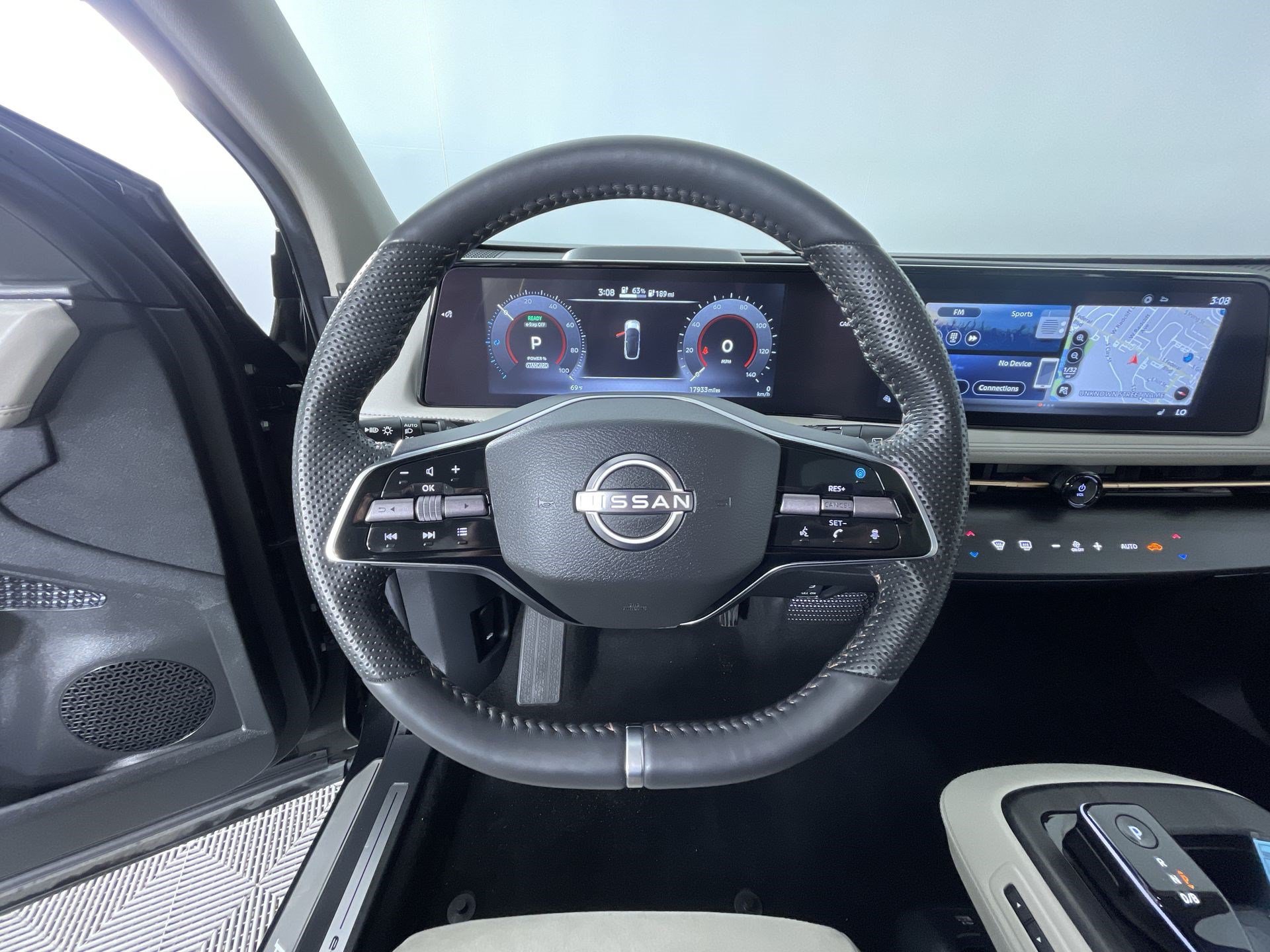Certified 2024 Nissan Ariya AWD image 16