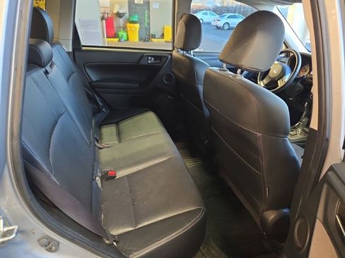 Used 2015 Subaru Forester 2.5i Limited image 13