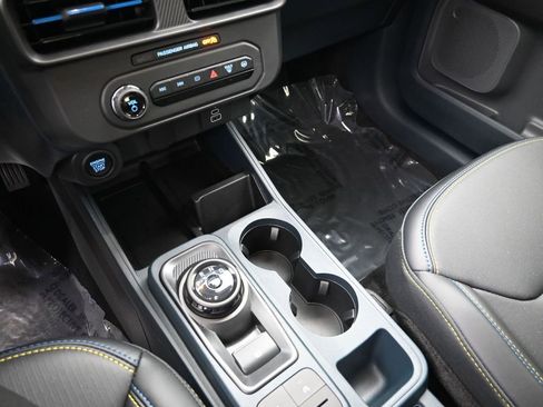 New 2025 Ford Maverick Lobo image 20