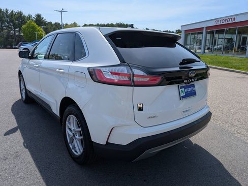 Used 2022 Ford Edge SEL w/ Convenience Package AWD/4WD image 3