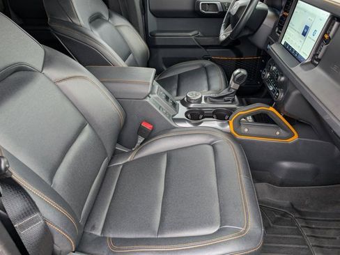 Used 2024 Ford Bronco Badlands image 24