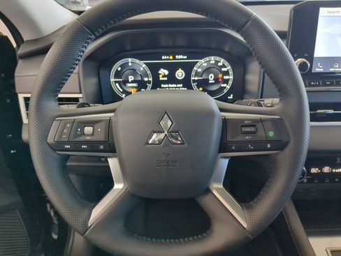 New 2025 Mitsubishi Outlander SEL image 34