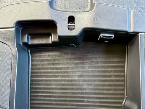 Used 2024 RAM 2500 Laramie w/ Safety Group image 31