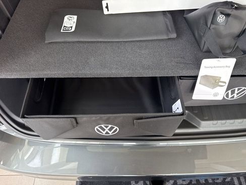 New 2025 Volkswagen ID. Buzz Pro S Plus image 22