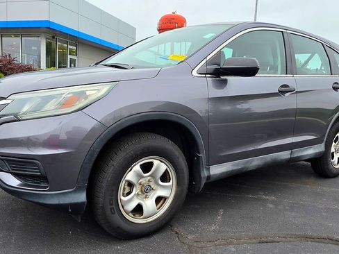 Used 2016 Honda CR-V LX image 2