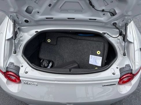 Used 2026 MAZDA MX-5 Miata RF Club RWD image 9