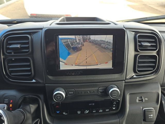 Used 2025 RAM ProMaster 2500 FWD image 20