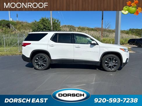 Used 2019 Chevrolet Traverse RS w/ LPO, Floor Liner Package AWD/4WD image 3