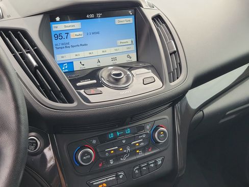 Used 2018 Ford Escape Titanium w/ Ford Safe & Smart Package image 27