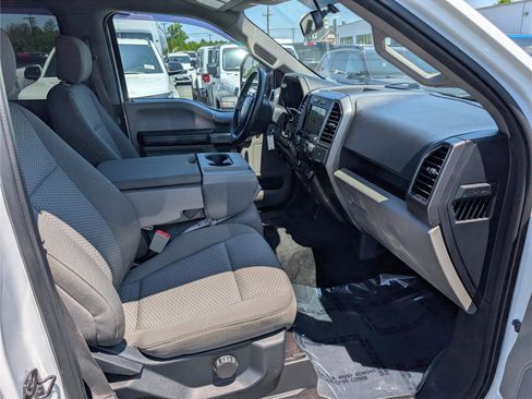 Used 2018 Ford F150 XLT w/ Equipment Group 301A Mid AWD/4WD image 10