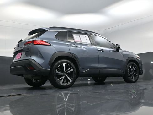 Used 2023 Toyota Corolla Cross XSE w/ Convenience Package image 21