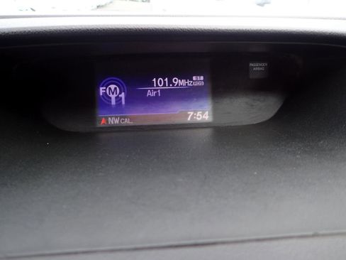 Used 2013 Honda CR-V LX image 18