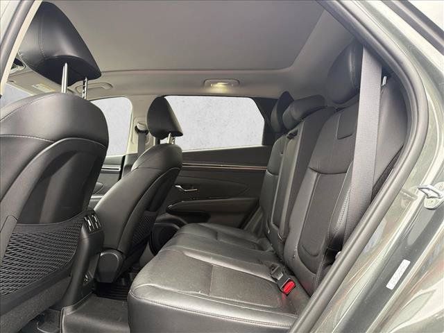 Used 2022 Hyundai Tucson Limited AWD/4WD image 23