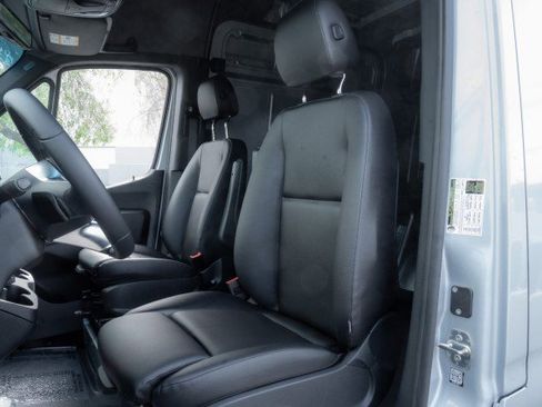 New 2025 Mercedes-Benz Sprinter 2500 image 15
