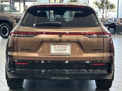 New 2026 Toyota Crown Signia AWD/4WD image 4