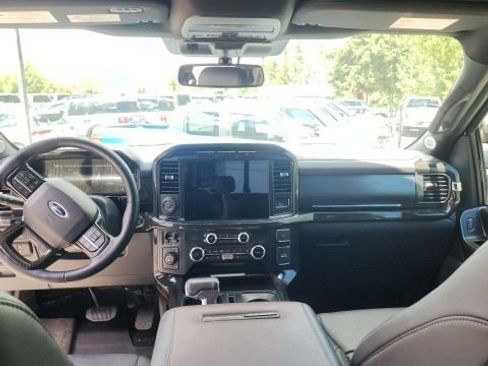 Used 2022 Ford F150 Lariat w/ Equipment Group 502A High AWD/4WD image 17