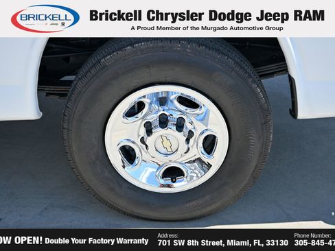 Used 2021 Chevrolet Express 2500 w/ Driver Convenience Package RWD image 29
