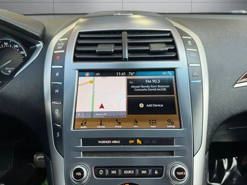 Used 2019 Lincoln MKZ Reserve w/ Reserve Plus Package FWD image 31