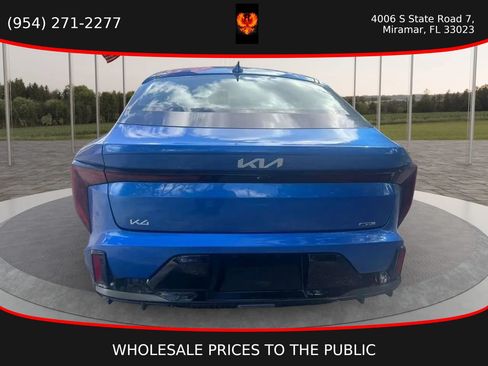 Used 2025 Kia K4 GT-Line w/ GT-Line Premium Package FWD image 6