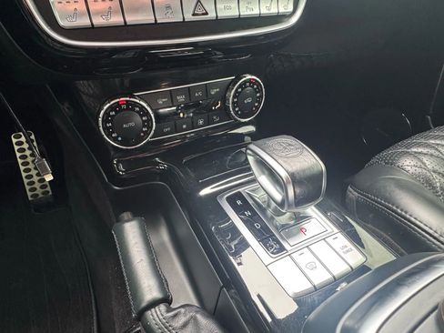 Used 2015 Mercedes-Benz G 63 AMG G 63 AMG Sport Utility 4D image 30