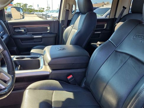Used 2018 RAM 1500 Laramie image 20