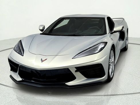 Used 2023 Chevrolet Corvette Stingray Premium Cpe w/ Z51 Performance Package RWD image 8