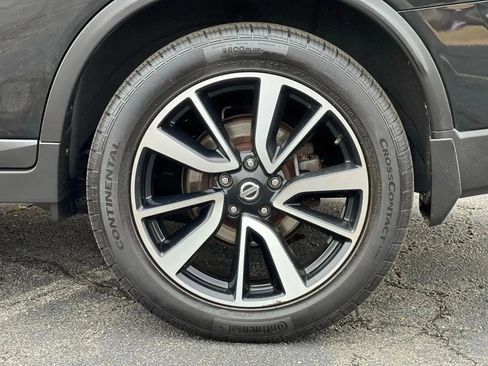Used 2017 Nissan Rogue SL w/ SL Premium Package AWD/4WD image 46