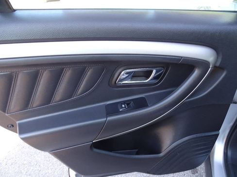 Used 2013 Ford Taurus SEL AWD image 27