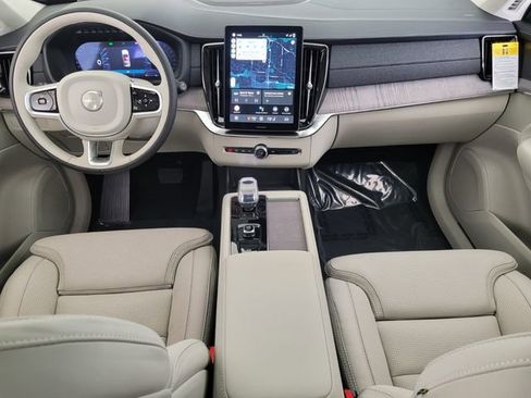 New 2026 Volvo XC90 B6 Ultra w/ Lounge Package AWD/4WD image 18