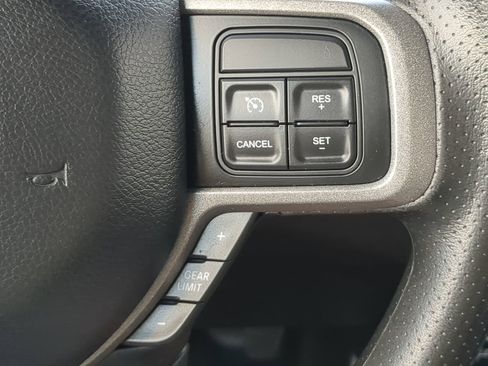 Used 2021 RAM 5500 Tradesman w/ Chrome Appearance Group image 22