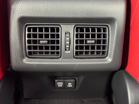 Used 2025 Toyota Camry XSE image 34