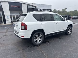 Used 2016 Jeep Compass High Altitude AWD/4WD video 3