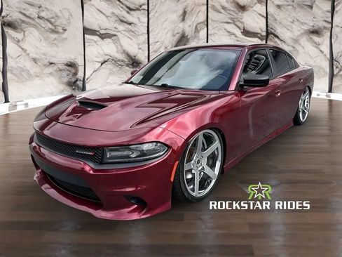 Used 2019 Dodge Charger R/T w/ Driver Confidence Group RWD image 7