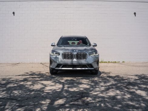 Used 2024 BMW X3 xDrive30i w/ Premium Package AWD/4WD image 10