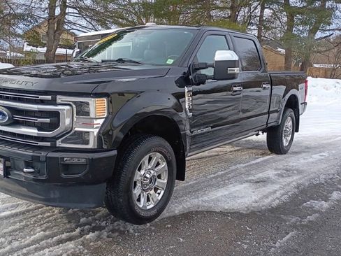 Used 2022 Ford F350 Platinum w/ Snow Plow Prep Package image 3