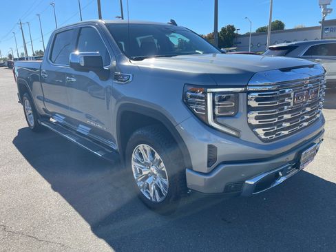 New 2026 GMC Sierra 1500 Denali w/ Technology Package image 3