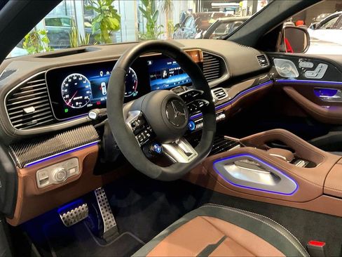 New 2025 Mercedes-Benz GLE 63 AMG S image 5